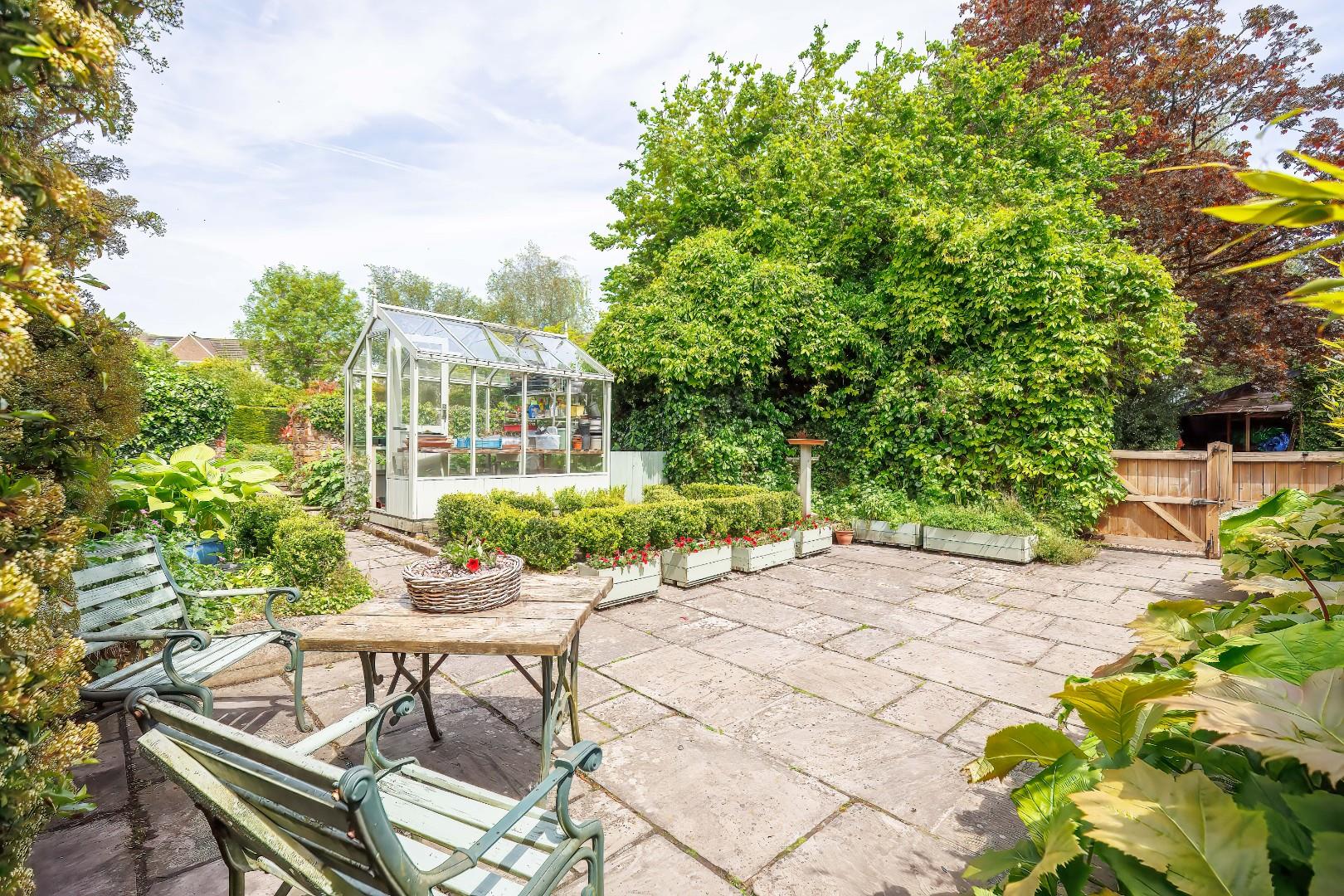 Llanquian Road, Aberthin, Nr Cowbridge, Vale of Glamorgan,  CF71 7HE